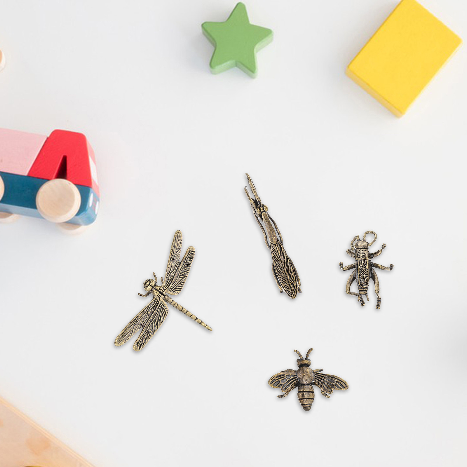 Hand Painted Insect Statues Ce - Science Nursery avis et prix